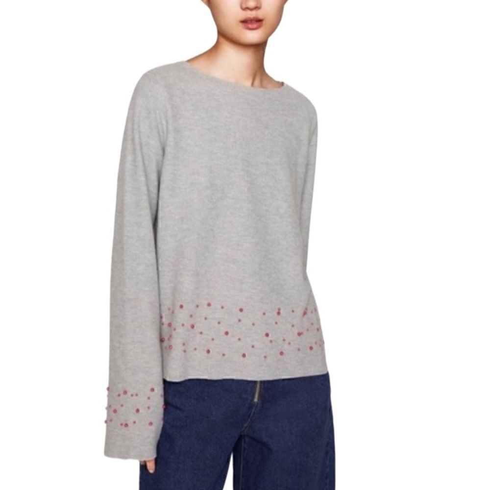 Zara crew neck sweater grey with pink beading bell sleeves size medium